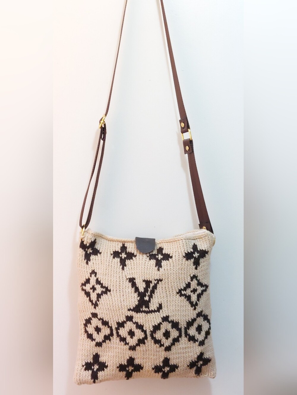 Louis Vuitton Beige Knit Crossbody Bag LV Logo Front/Back Brown Strap